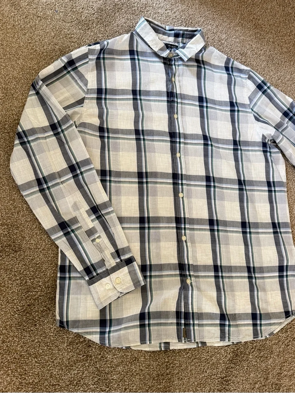 Banana Republic Navy & Gray Plaid Long-Sleeve Button-Down Shirt